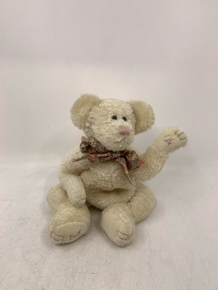 WHITE SHAG BEAR W/ FLORAL BOW BOYDS BEAR.
