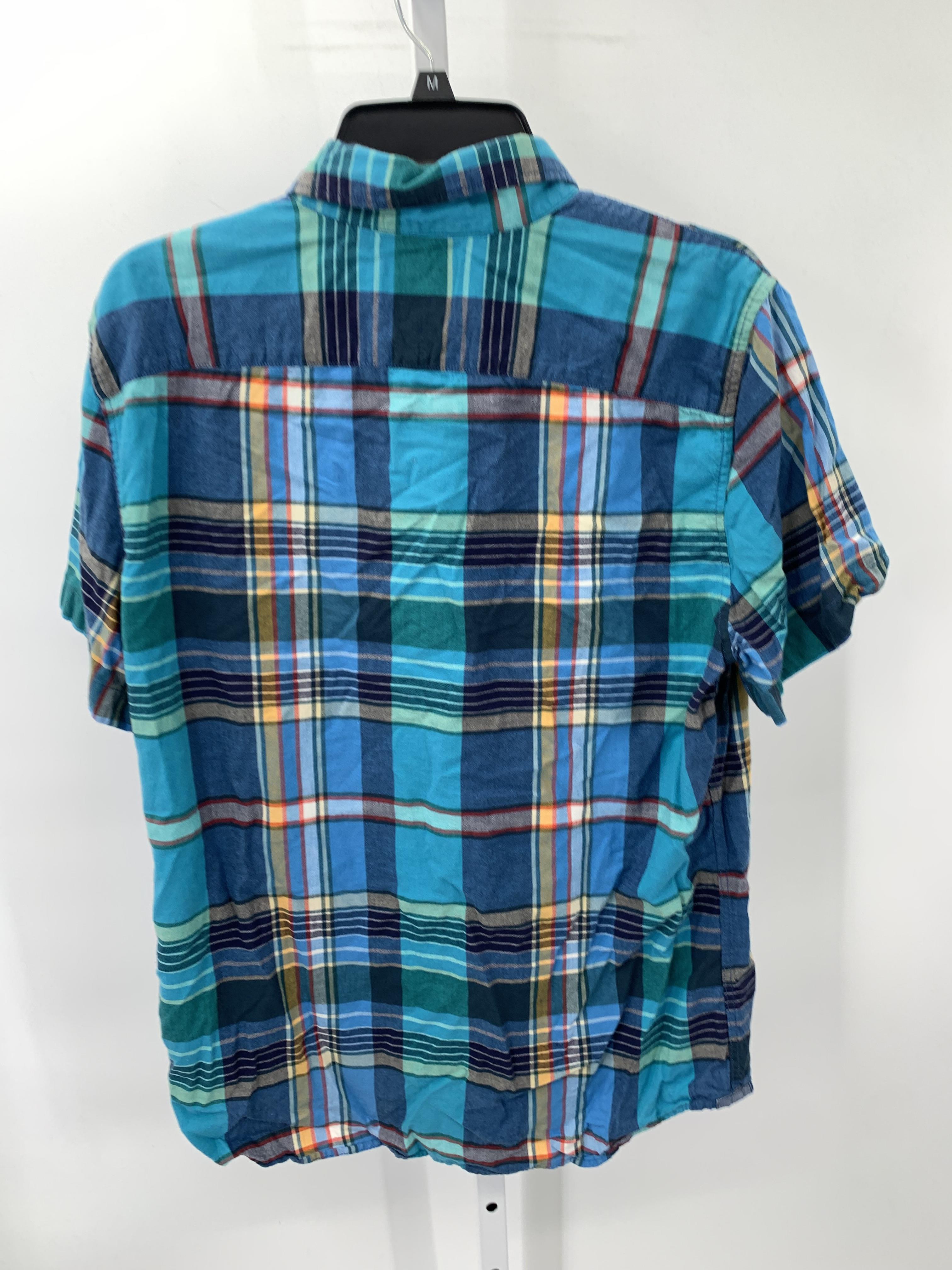 PLAID BTN DOWN