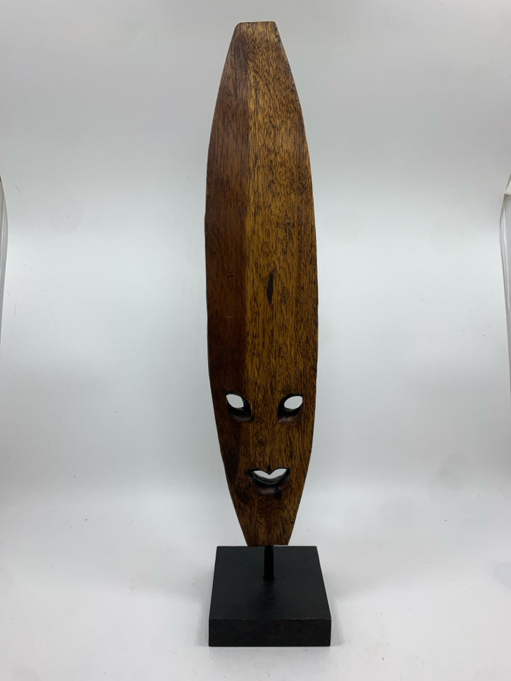 WOOD MASK SHELF DECOR.