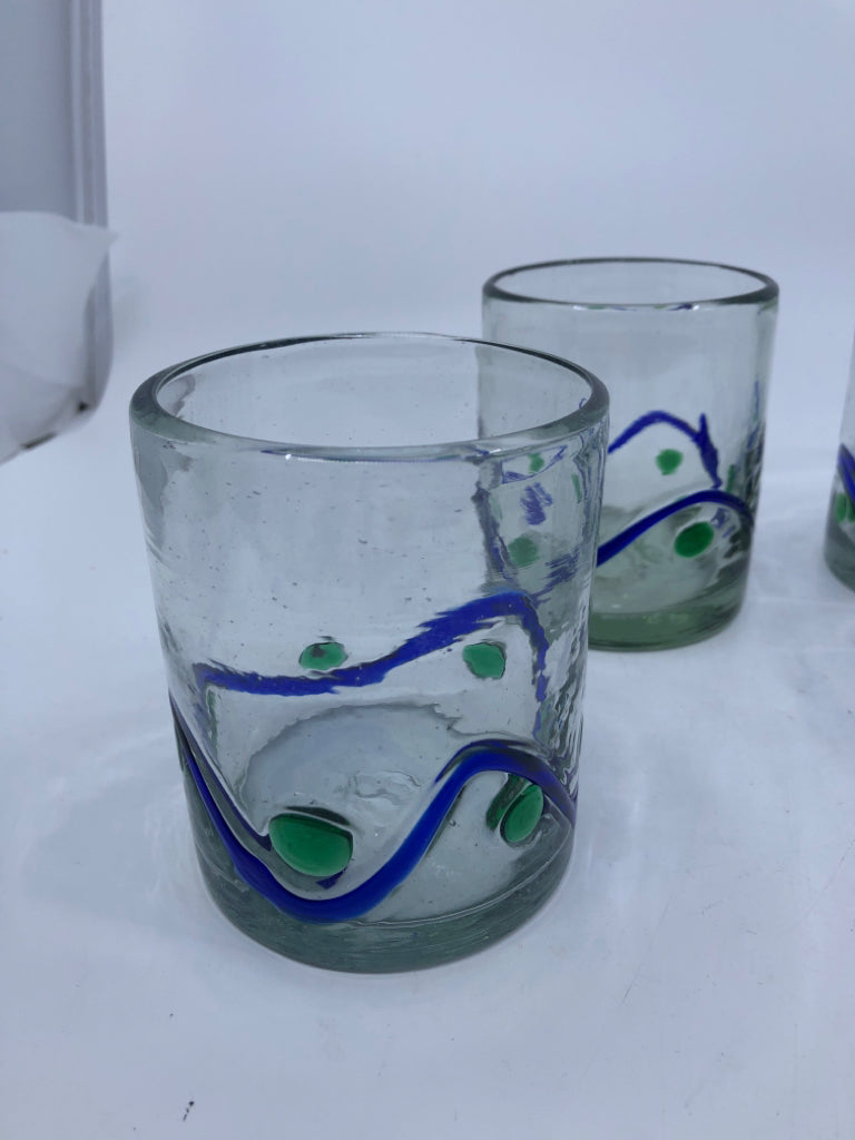 4 GREEN AND BLUE SHORT BLOWN GLASS GLASSES.