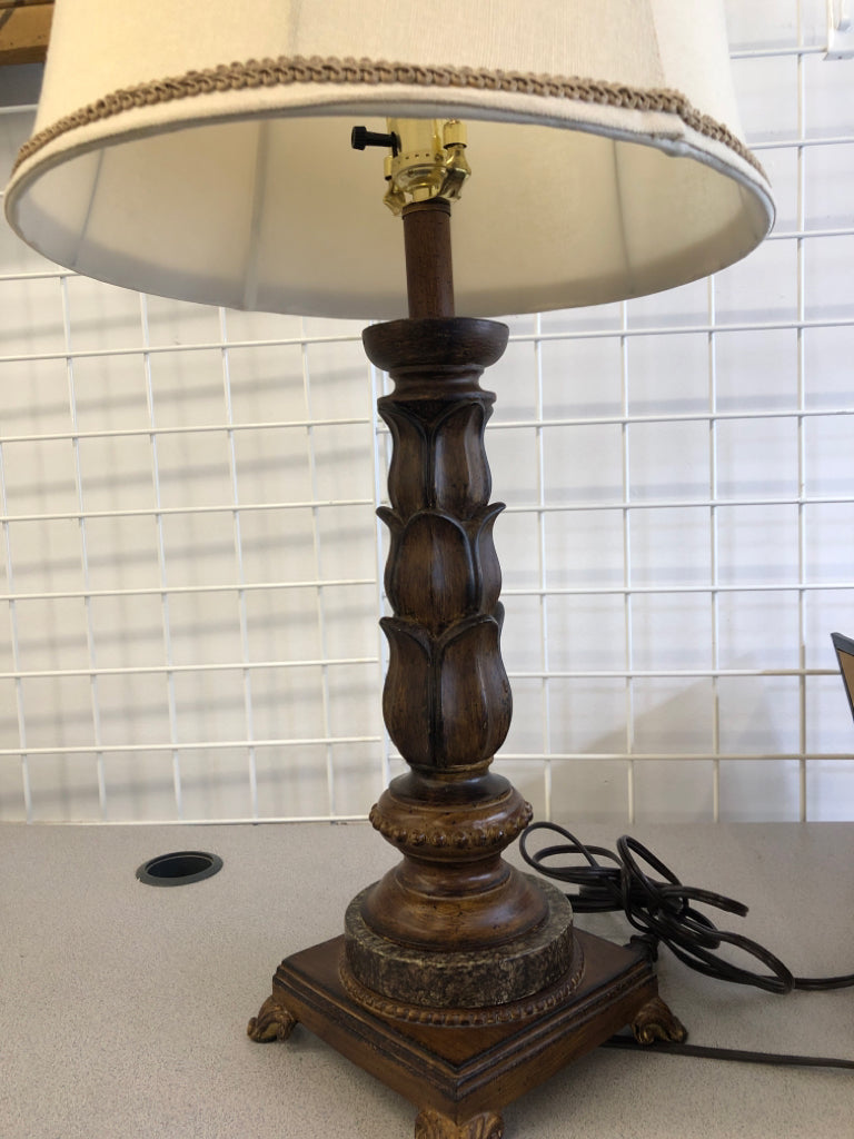 HEAVY DISTRESSED BASE LAMP W WHITE SHADE.