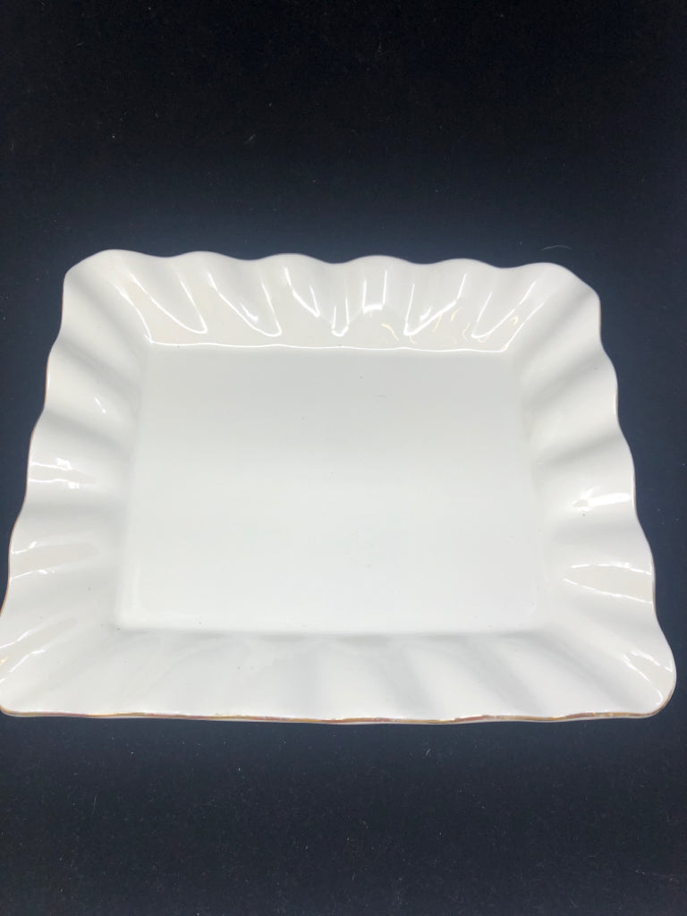 RECTANGLE WAVY EDGE SERVING PLATTER-CREAM W/GOLD TRIM.