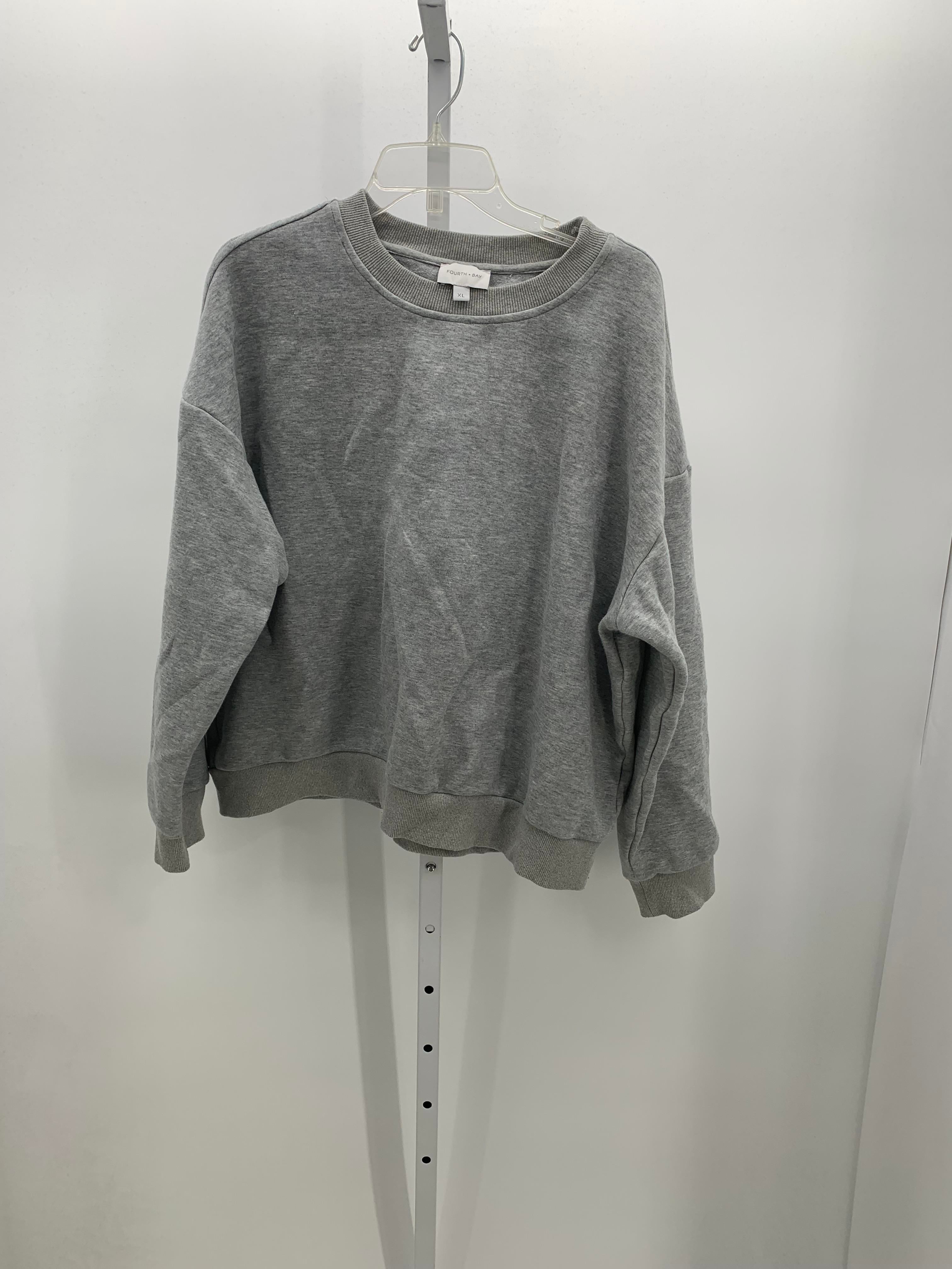Size Extra Large Juniors Long Sleeve Shirt
