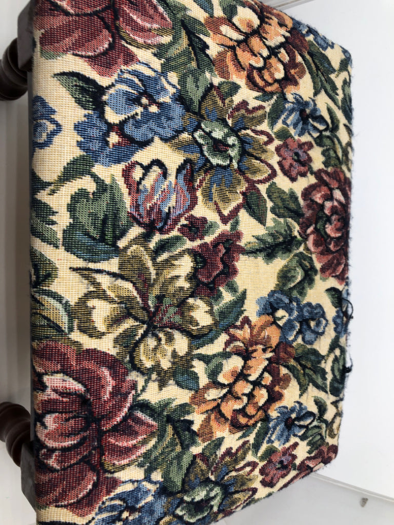 VTG BLUE FLORAL UPHOLSTERED STOOL W/WOOD BASE AND STORAGE.
