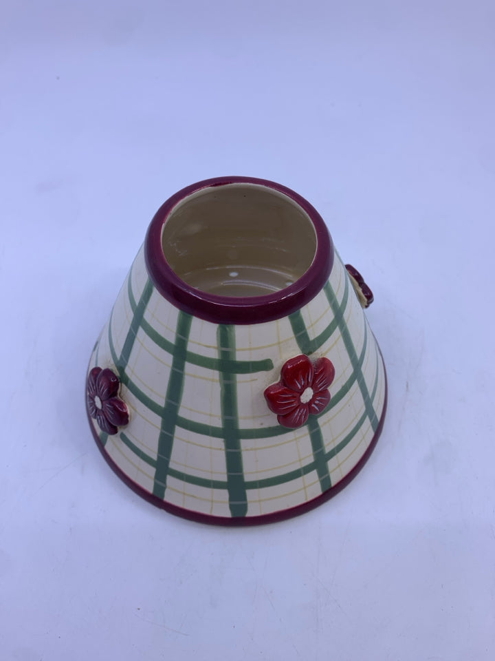 EMBOSSED FLORAL PLAID CANDLE SHADE.