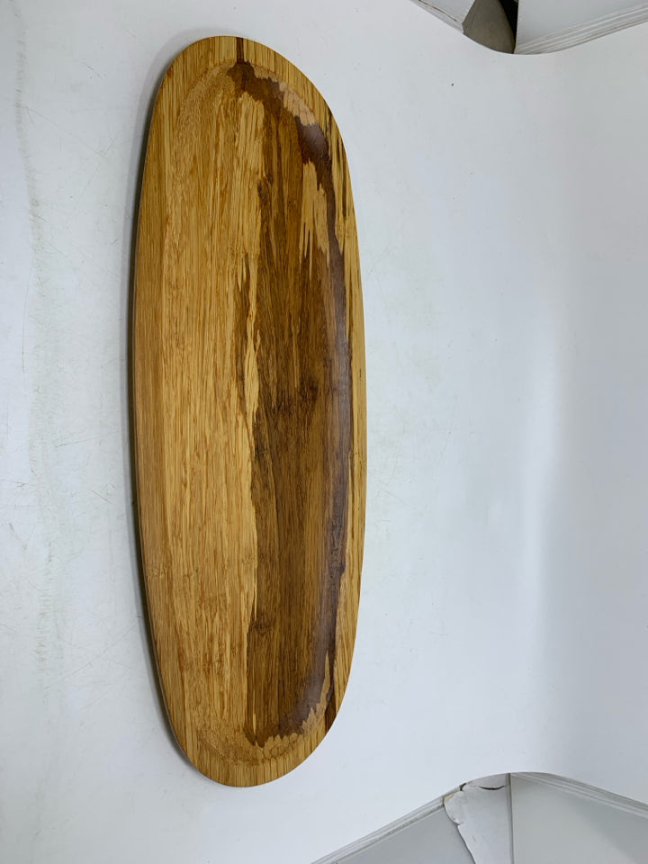 OVAL BAMBOO SERVING TRAY.