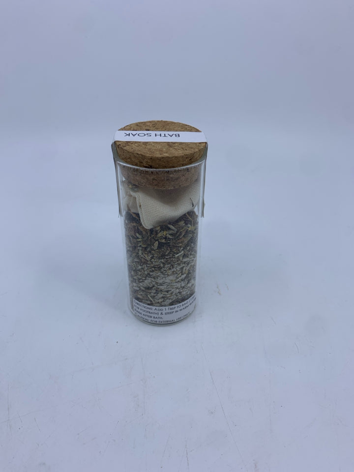 NIP LATHER AND DRIFT BATH SOAK.