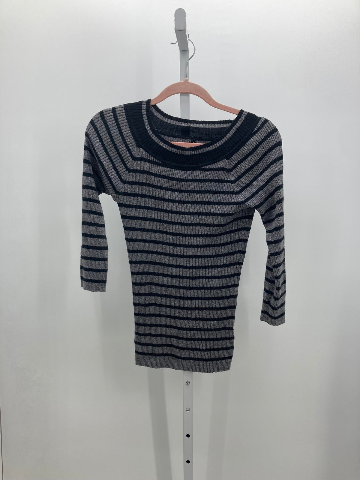 Cable & Gauge Size Medium Misses 3/4 Sleeve Sweater
