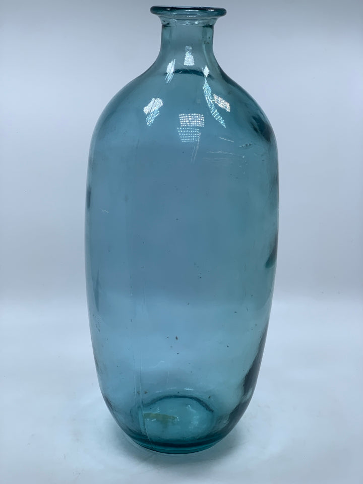LG BLUE VASE WITH FLARED TOP.