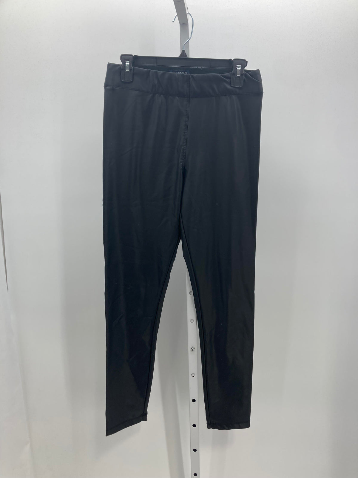 Max Edition Size Medium Juniors Pants