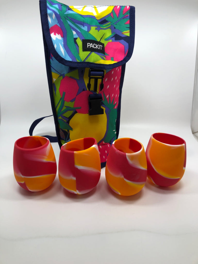 PACKIT INSULATED WINE COOLER BAG W/4 SILICONE WINE CUPS.