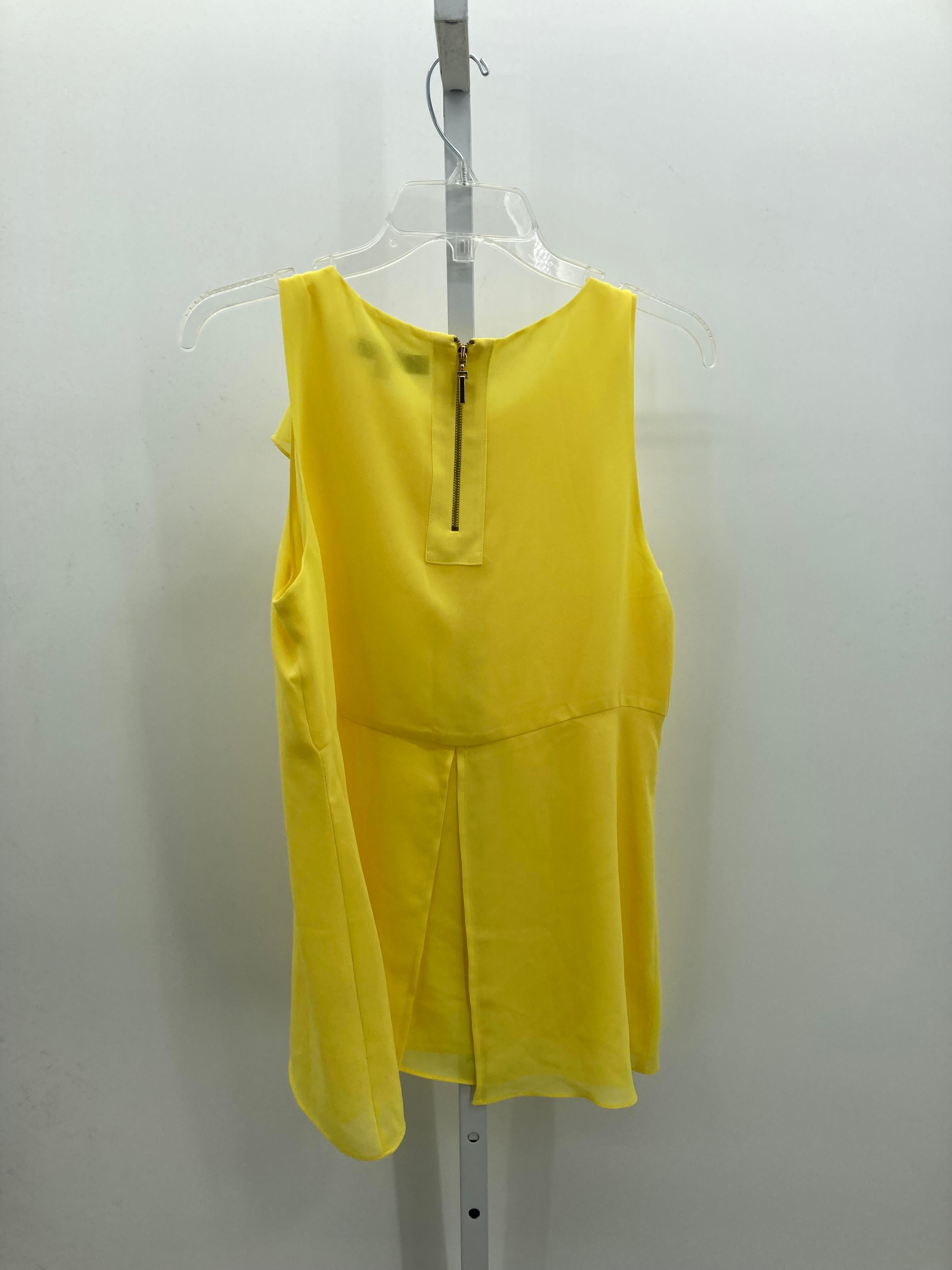 Jennifer Lopez Size Medium Misses Sleeveless Shirt