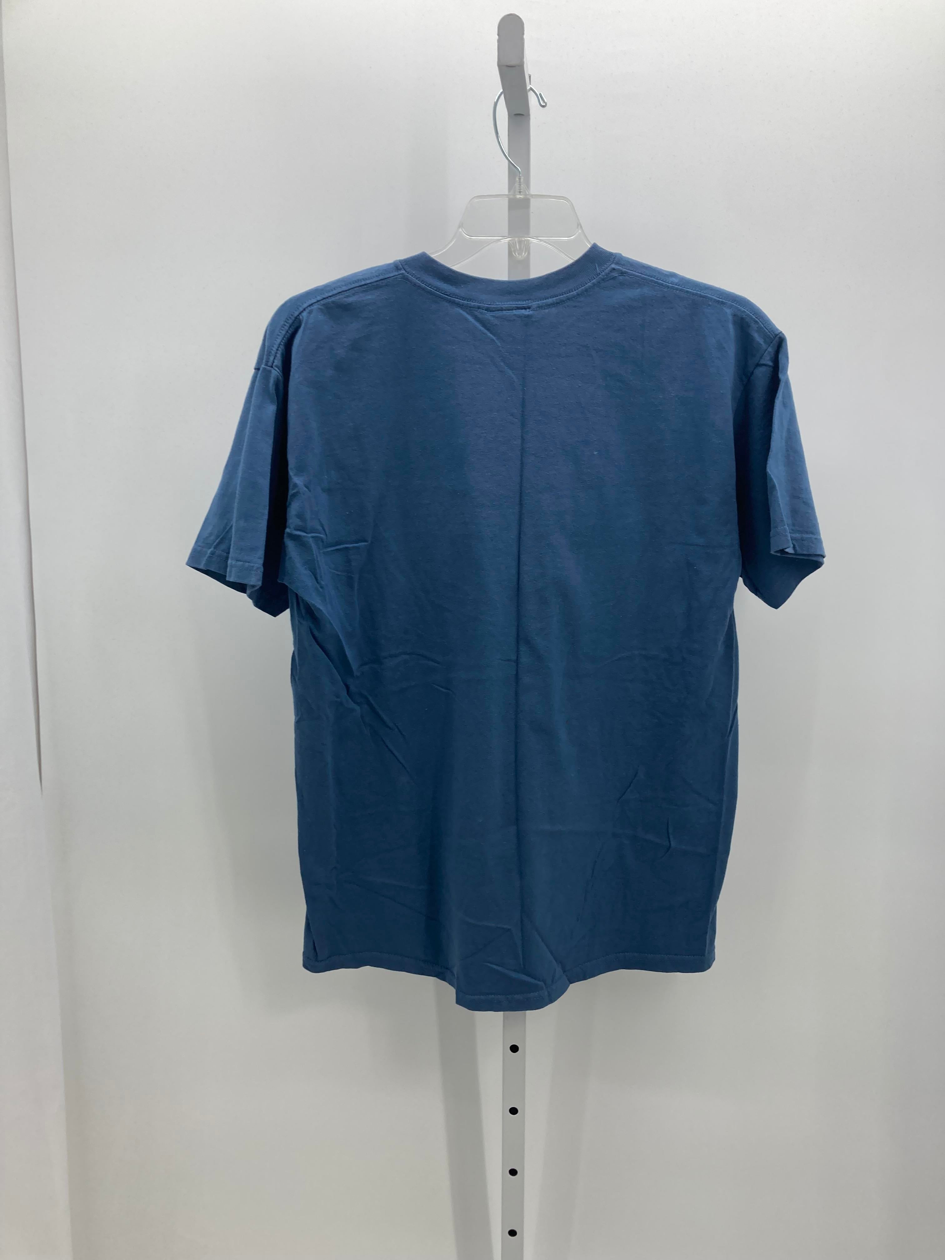 Walt Disney Size Large Misses Short Sleeve Shirt