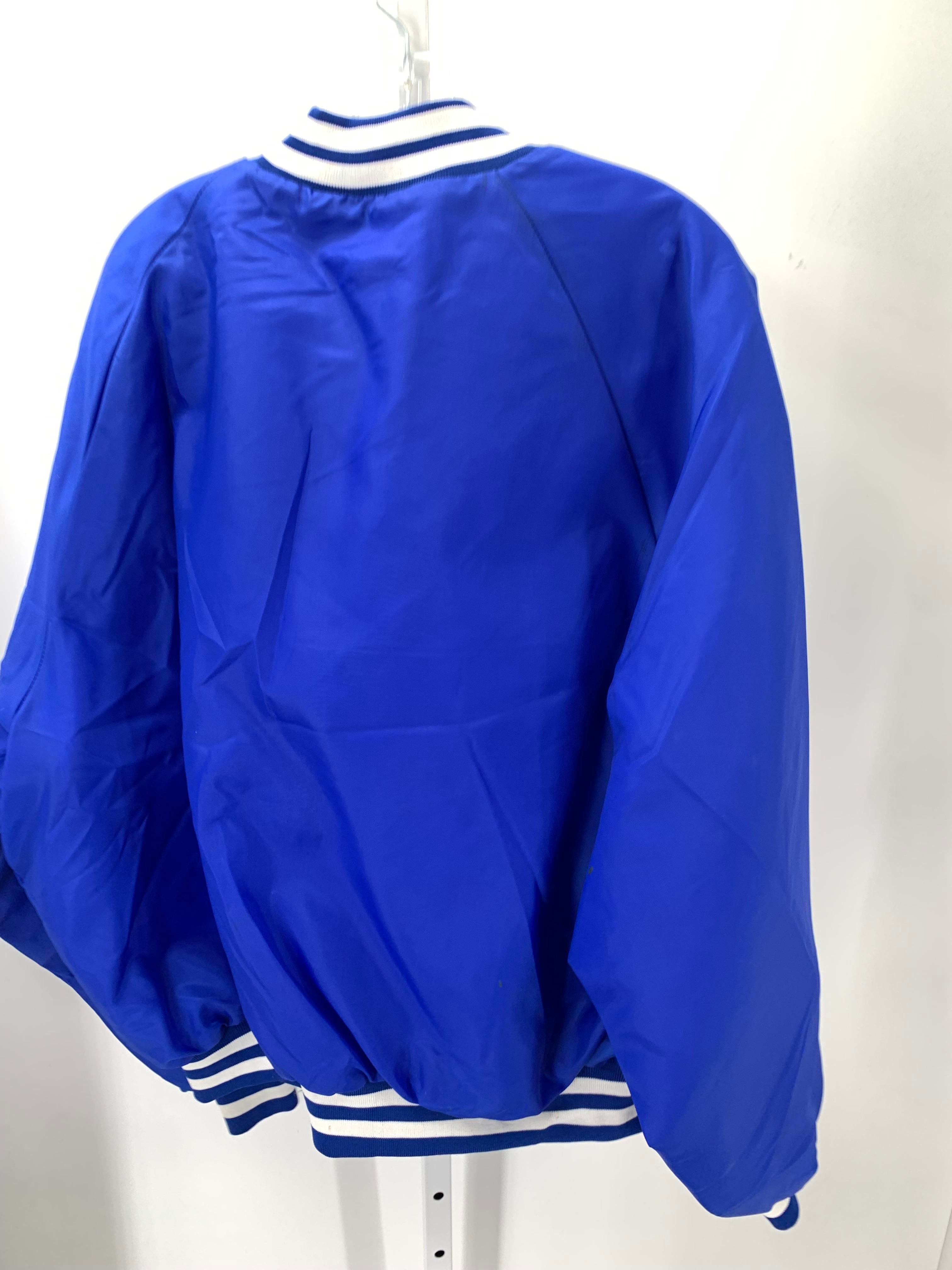 WHITE TRIM SNAPS JACKET.