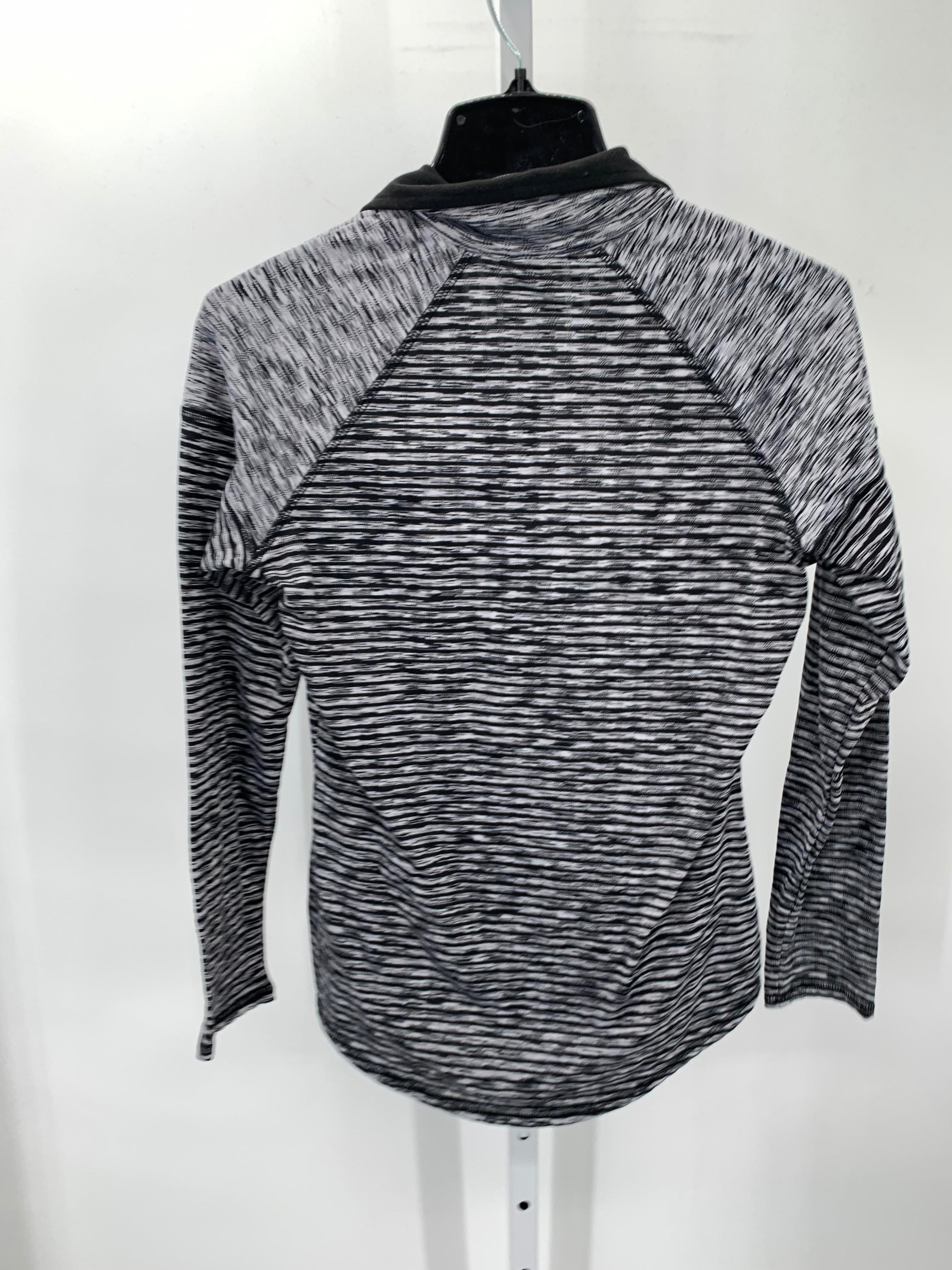 Avia Size Small Misses Long Sleeve Shirt