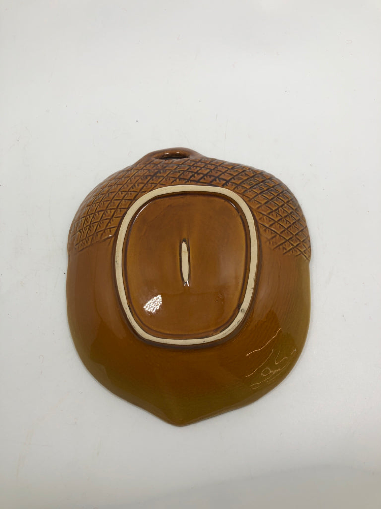ACORN SHAPED CERAMIC PLATE.