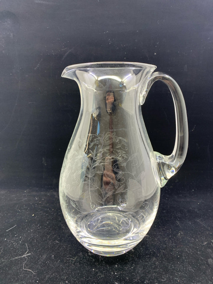 LIGHT VINE ETCHED PITCHER.