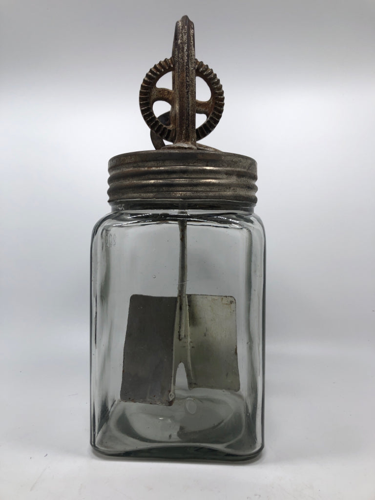 VTG GLASS 2QT BUTTER CHURNER #560.