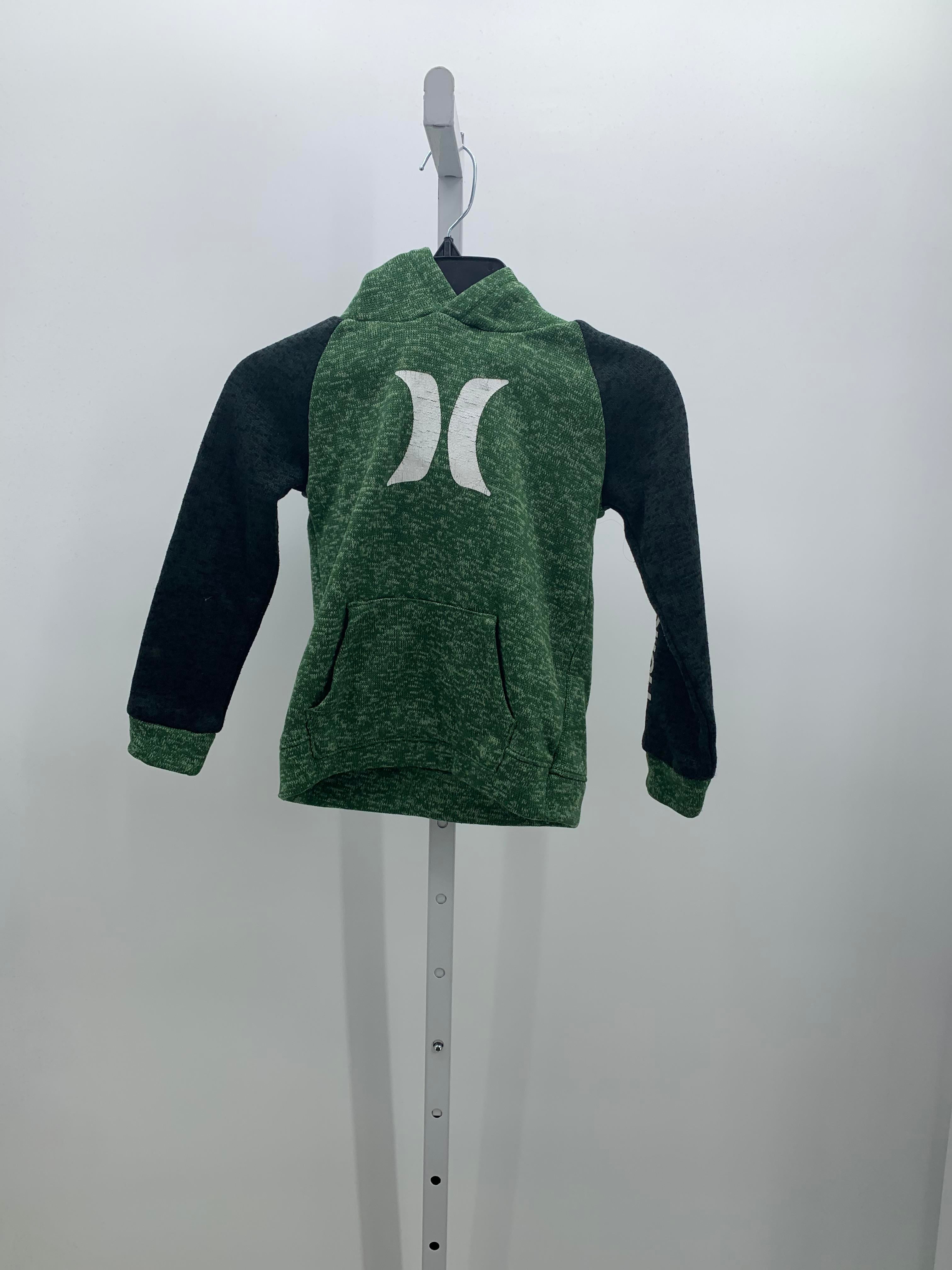 HOODED PULLOVER