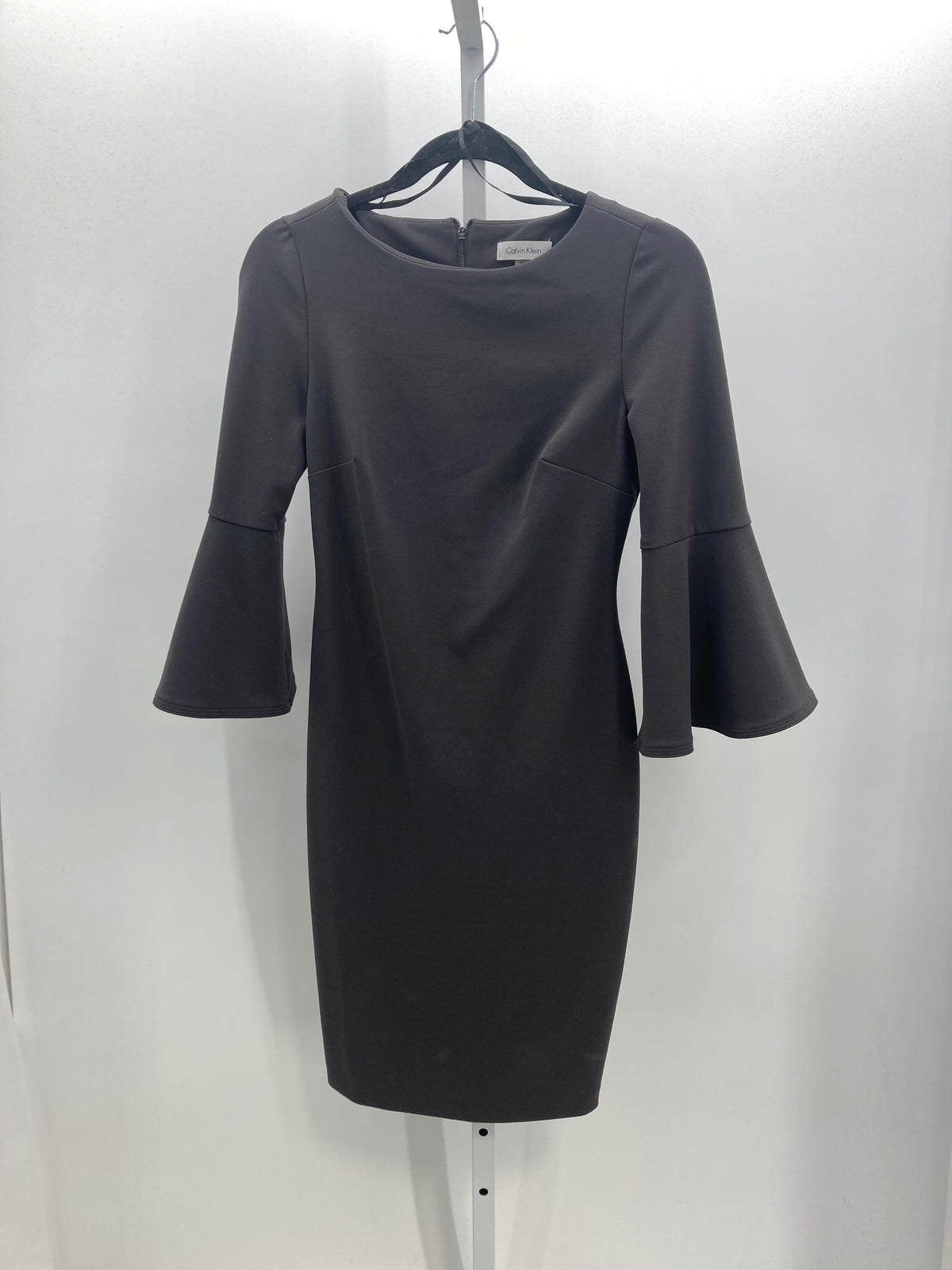 Calvin Klein Size 2 Misses 3/4 Sleeve Dress