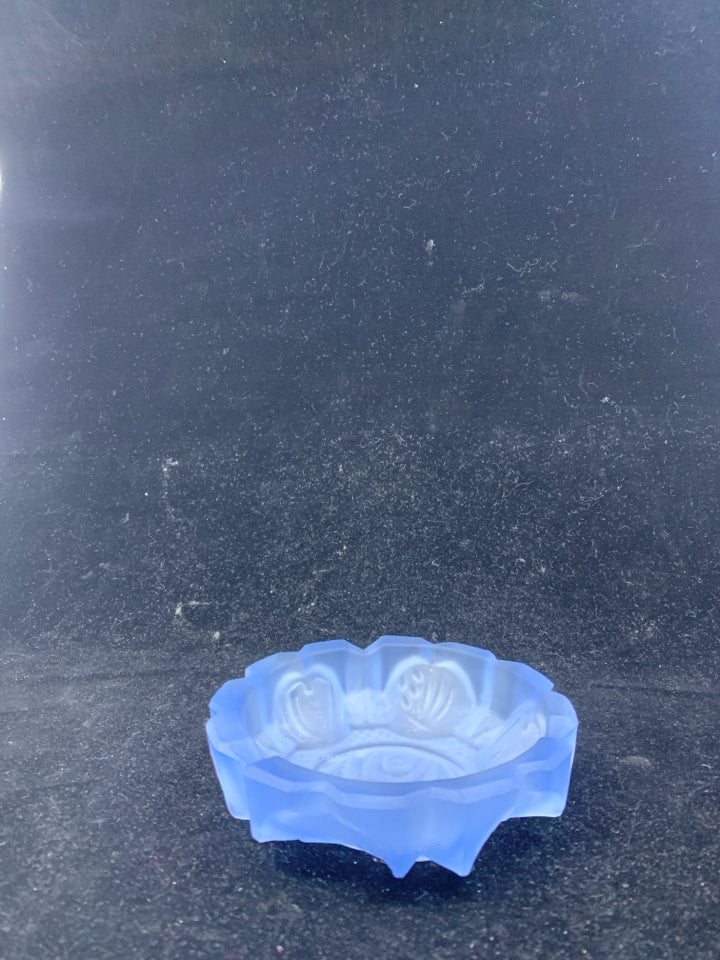 BLUE FROSTED GLASS ROSE ASHTRAY.