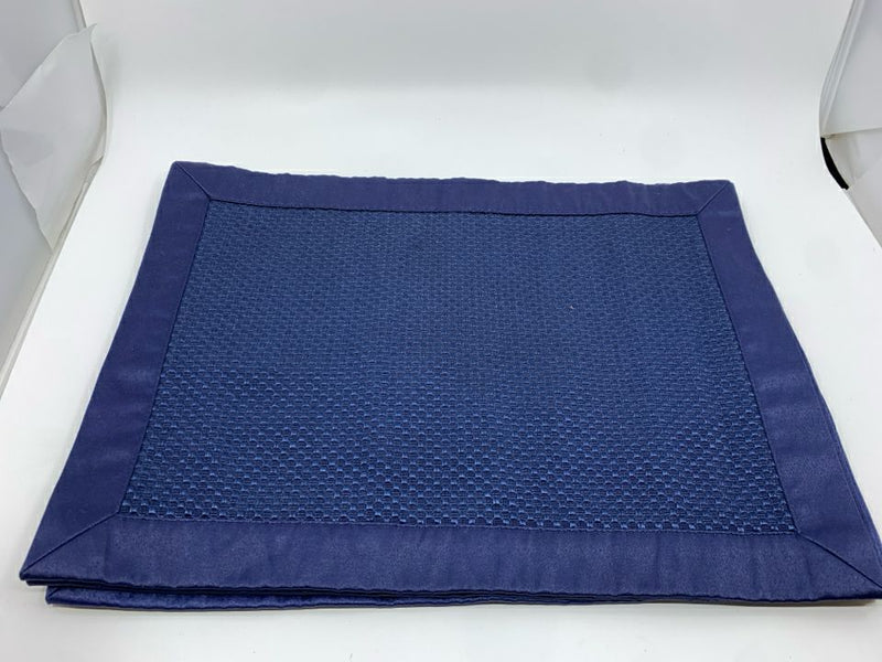 4 BLUE FABRIC PLACE MATS.