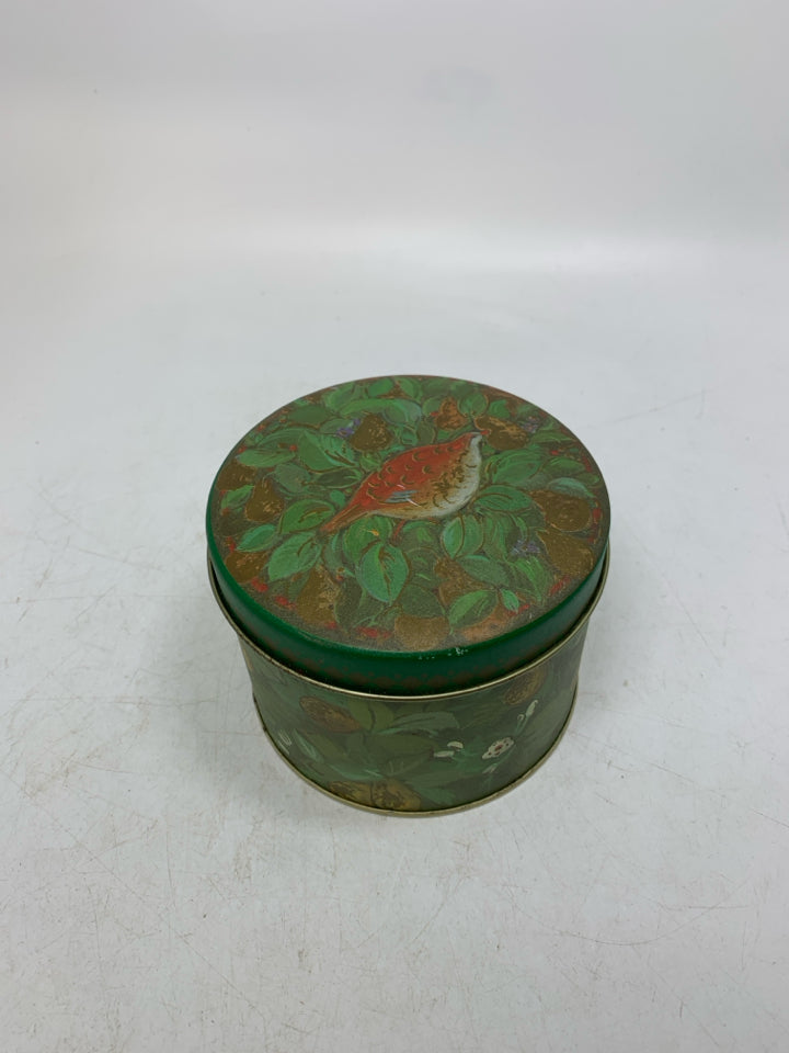 3 VTG CIRCLE METAL NESTING BOXES W/ QUAIL BIRD AND PEARS.