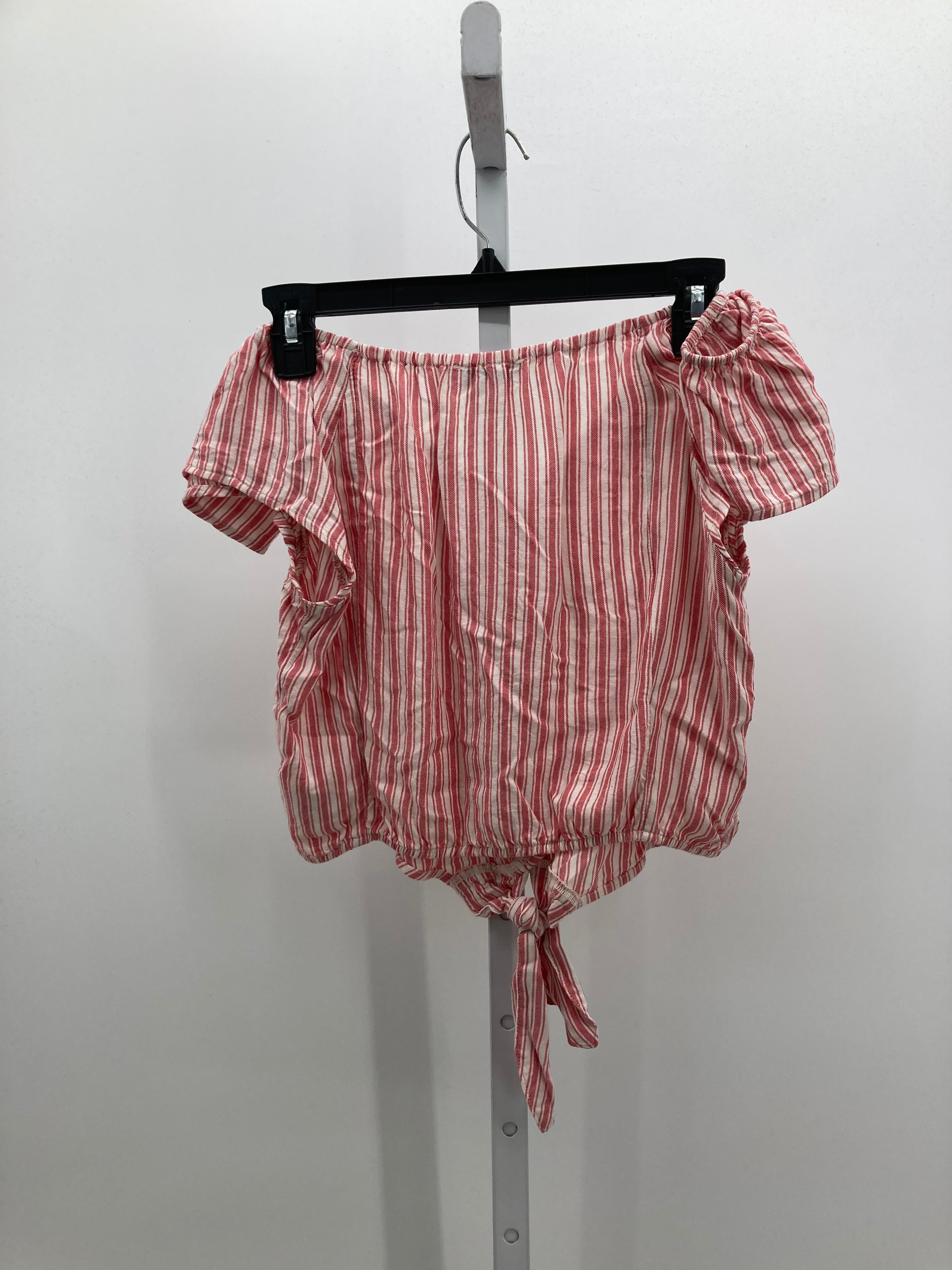 American Eagle Size Medium Juniors Short Sleeve Shirt