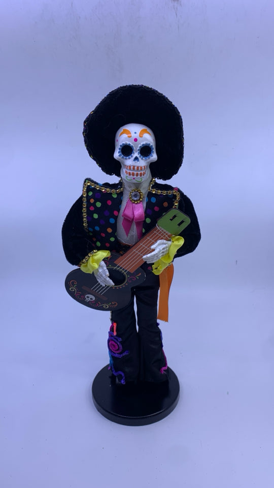 SUGAR SKULL HOMBRE DOLL W/GUITAR.
