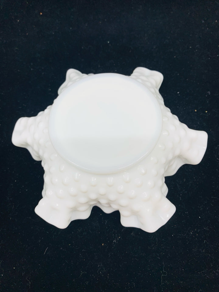 VTG MILK GLASS HOBNAIL,RUFFLED EDGE BOWL.