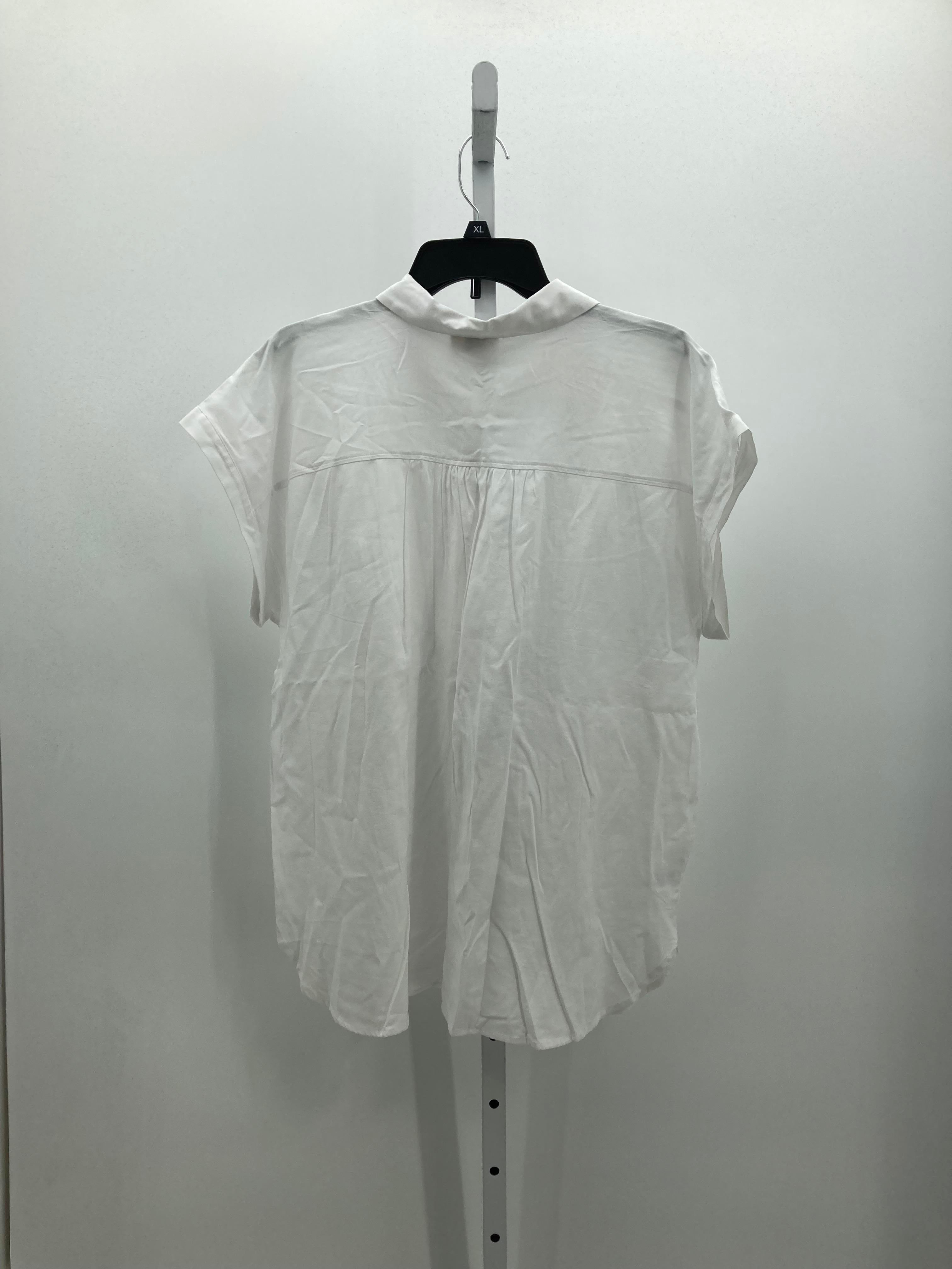 Loft Size Extra Large Misses Short Sleeve Shirt