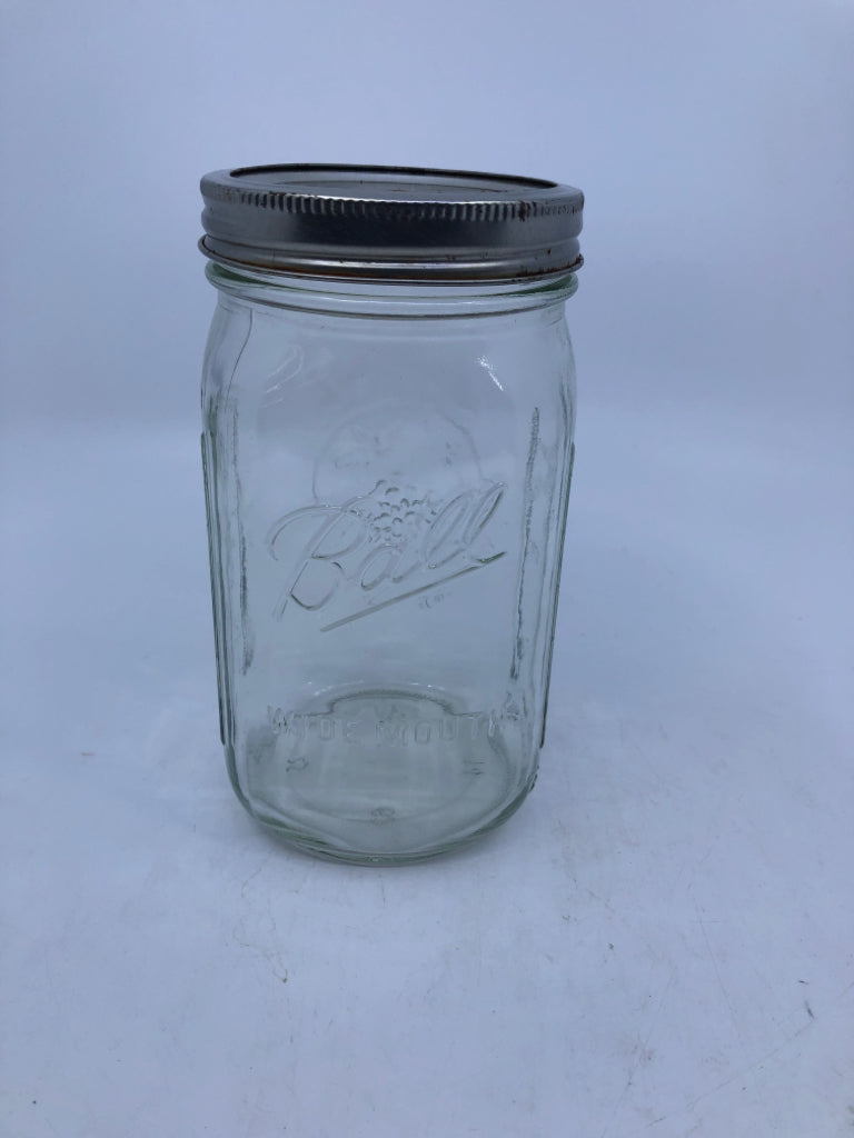 BALL JAR W/LID.