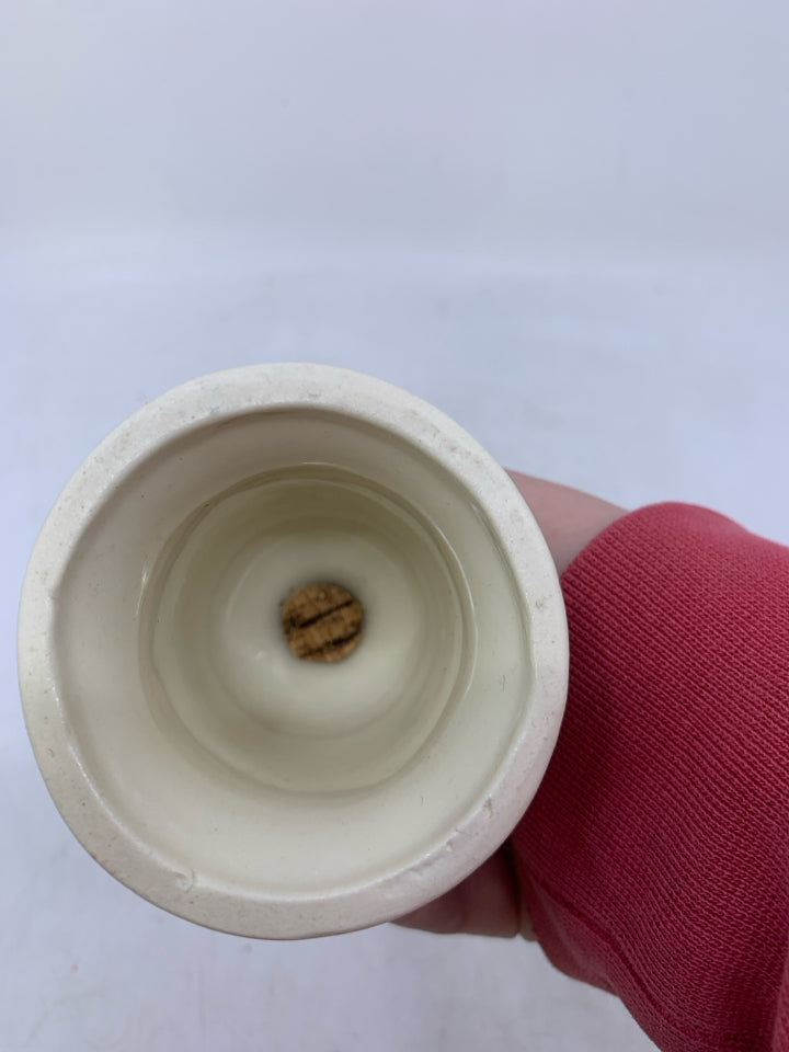 CREAM CERAMIC PRINTED ROBIN BELL.