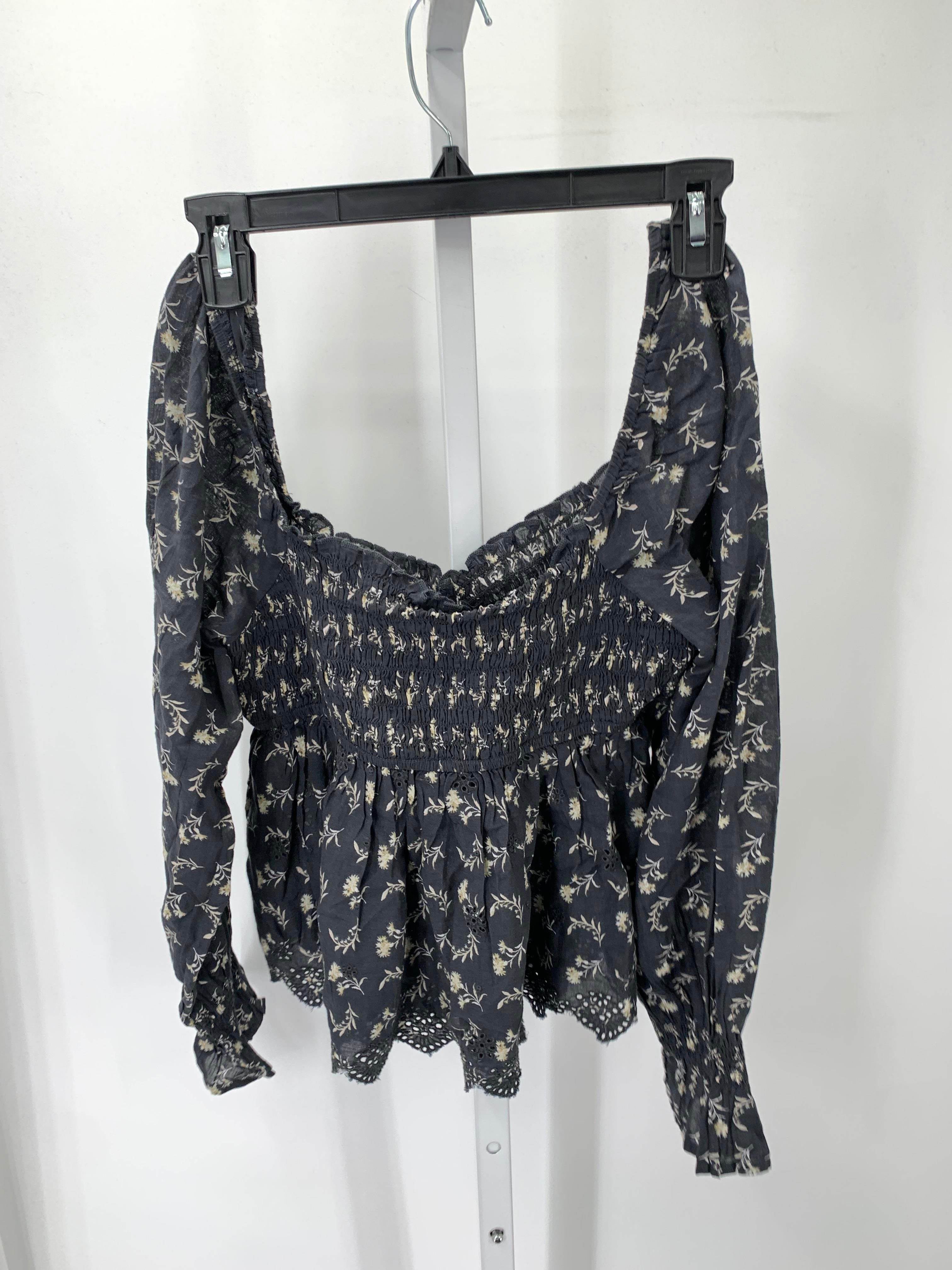American Eagle Size Medium Juniors Long Sleeve Shirt