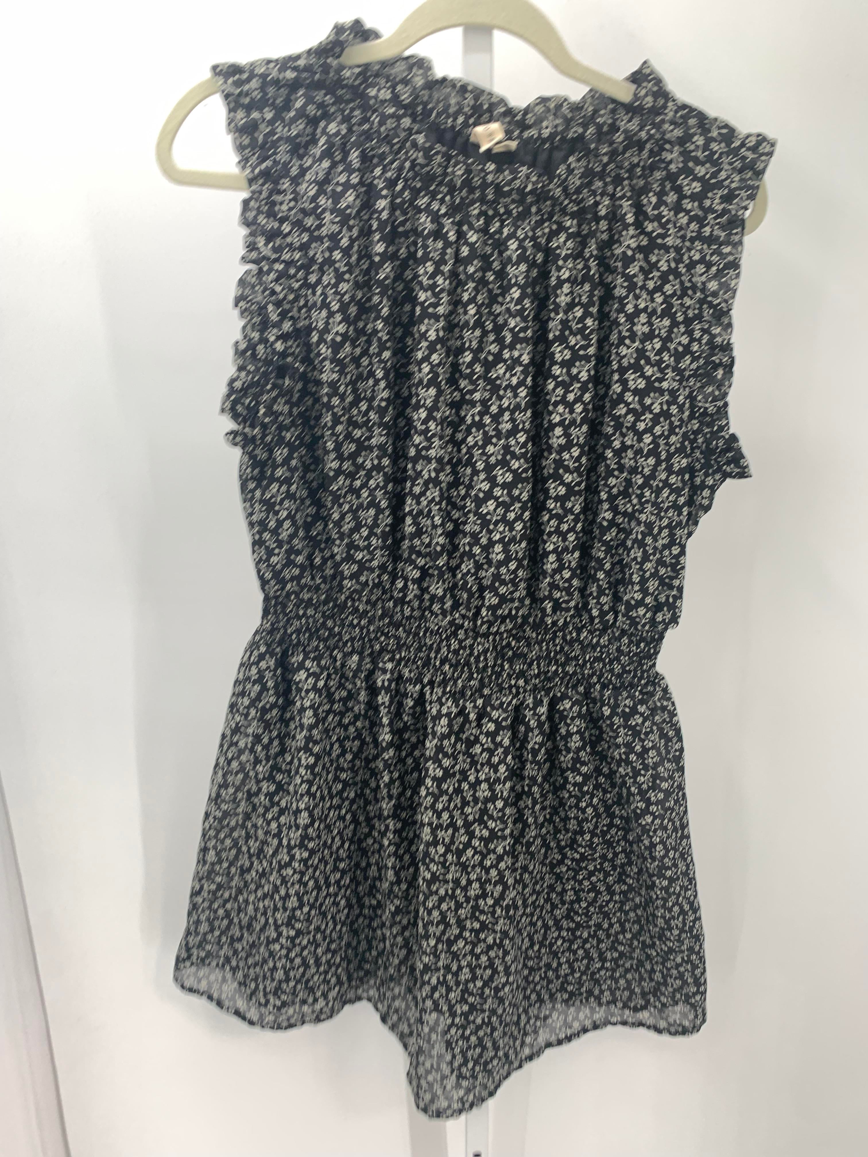 Size Large Misses Sleeveless Dress