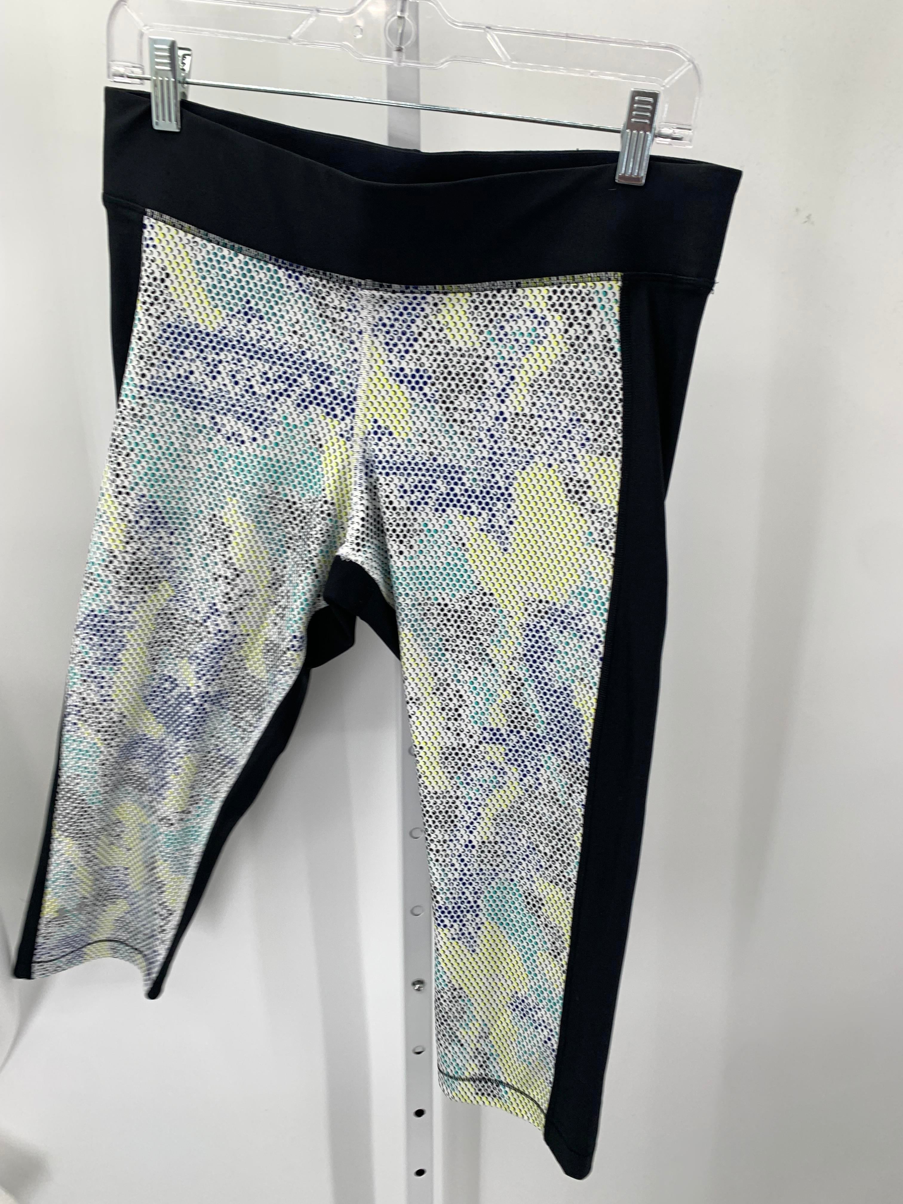 Under Armour Size Extra Large Misses Leggings