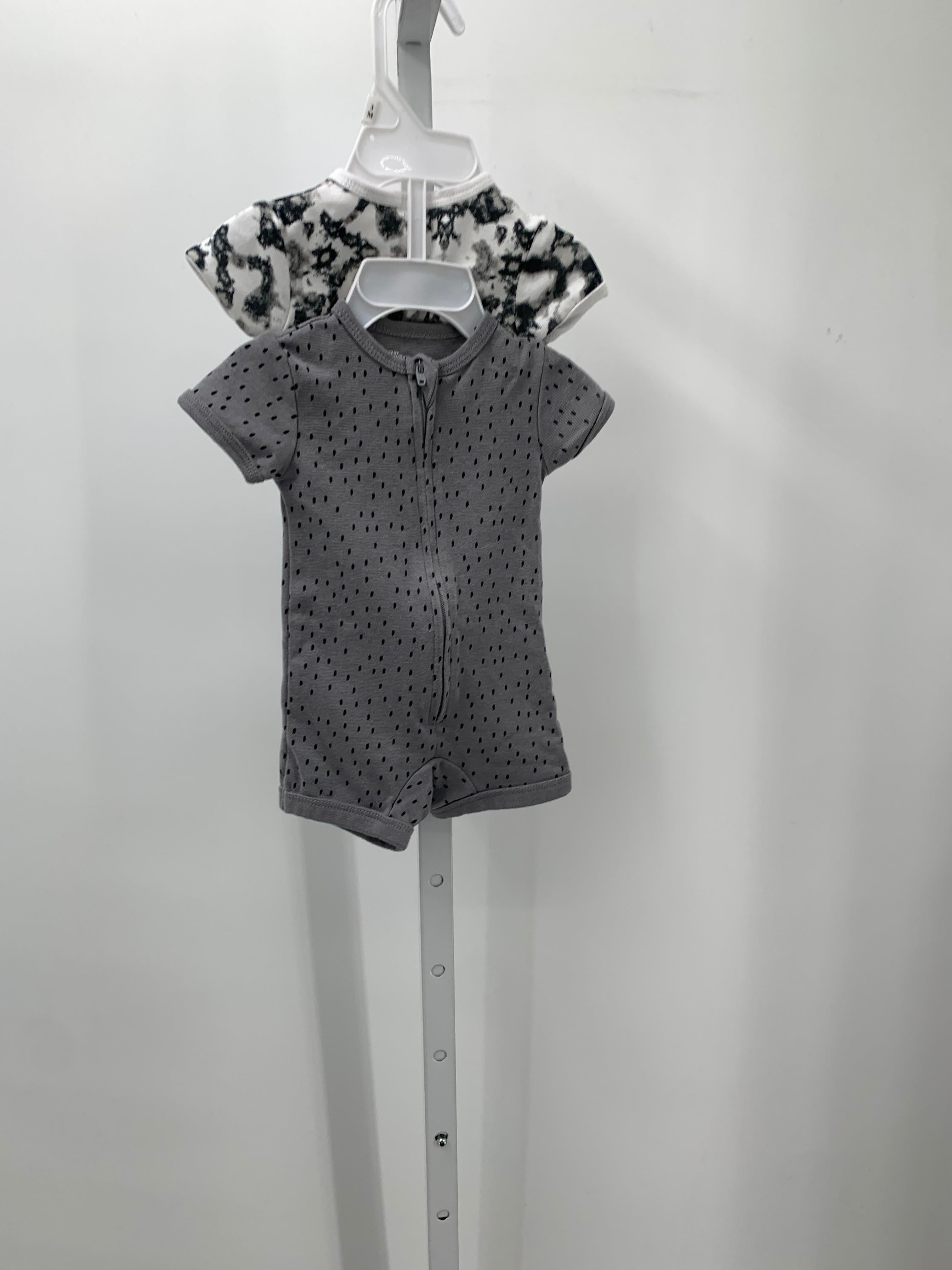 TWO SHORT SLV SLEEPER