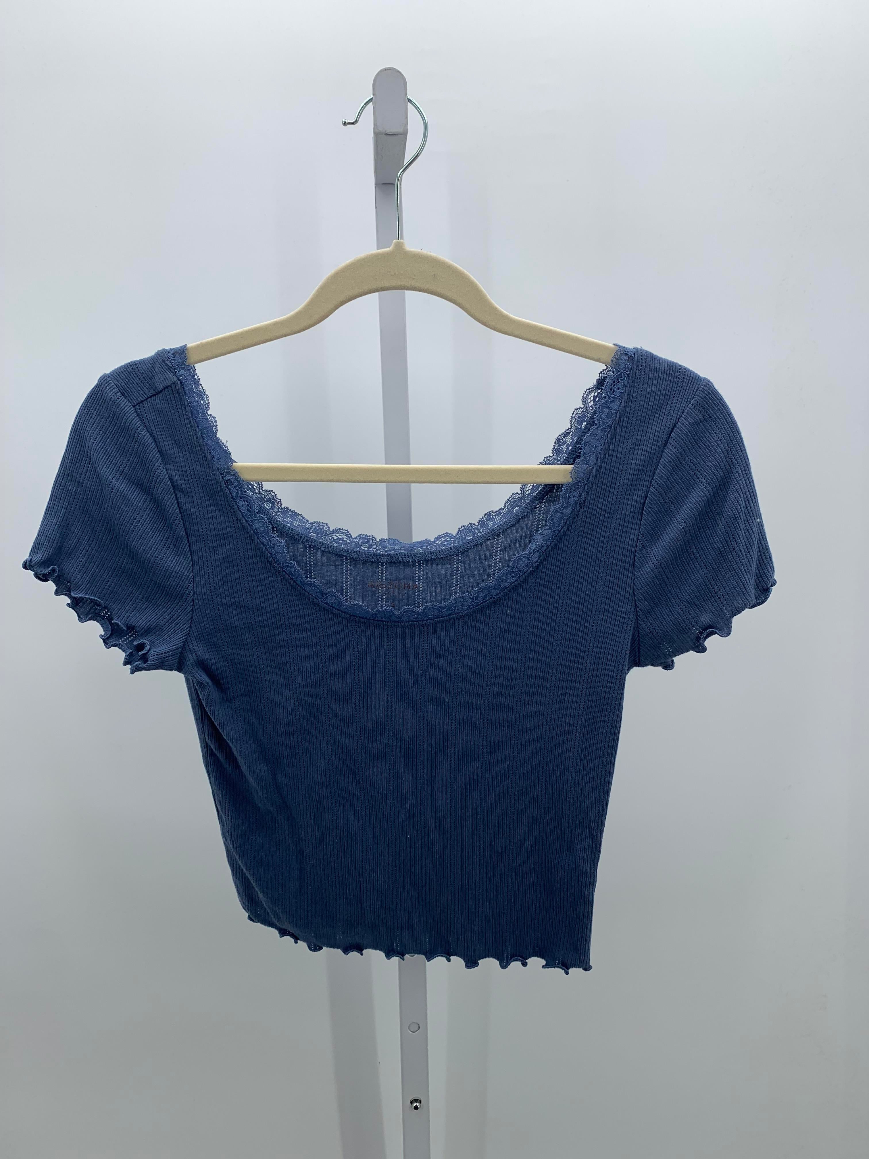 Arizona Size Small Juniors Short Sleeve Shirt