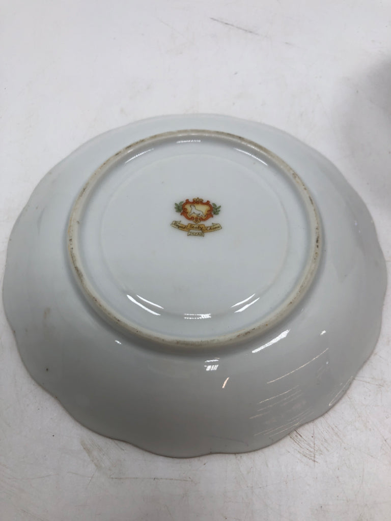 VTG BLUE CUP/SAUCER.