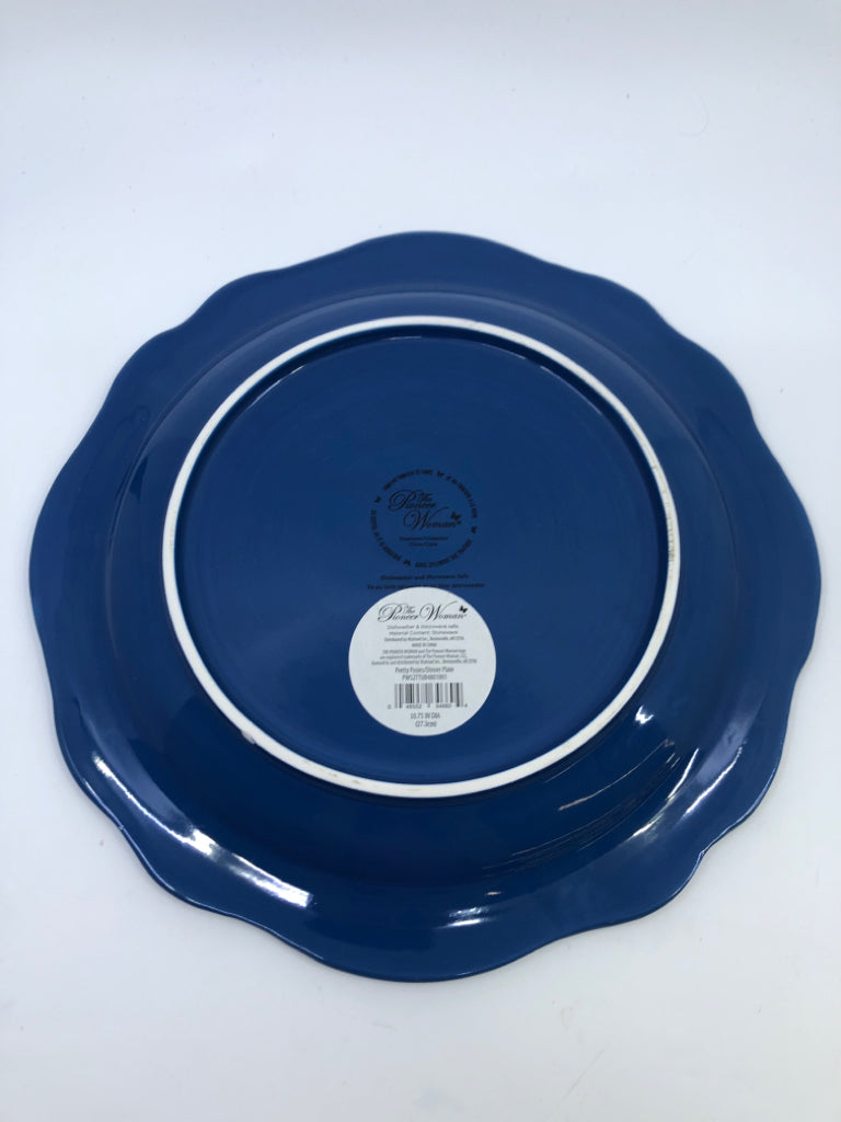 4 PIONEER WOMAN BLUE & YELLOW PLATES.