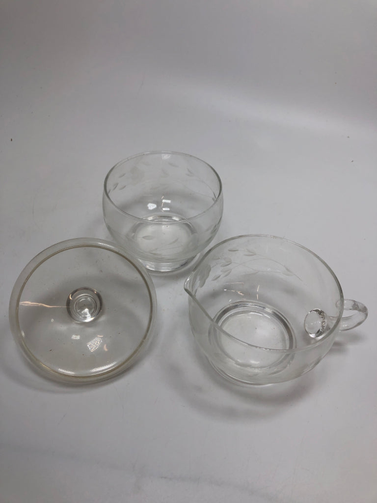 VTG CREAMER + COVERED SUGAR BOWL.