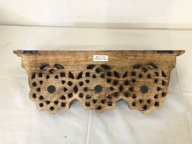 WOOD CARVED 3 HOOK WALL HANGING.