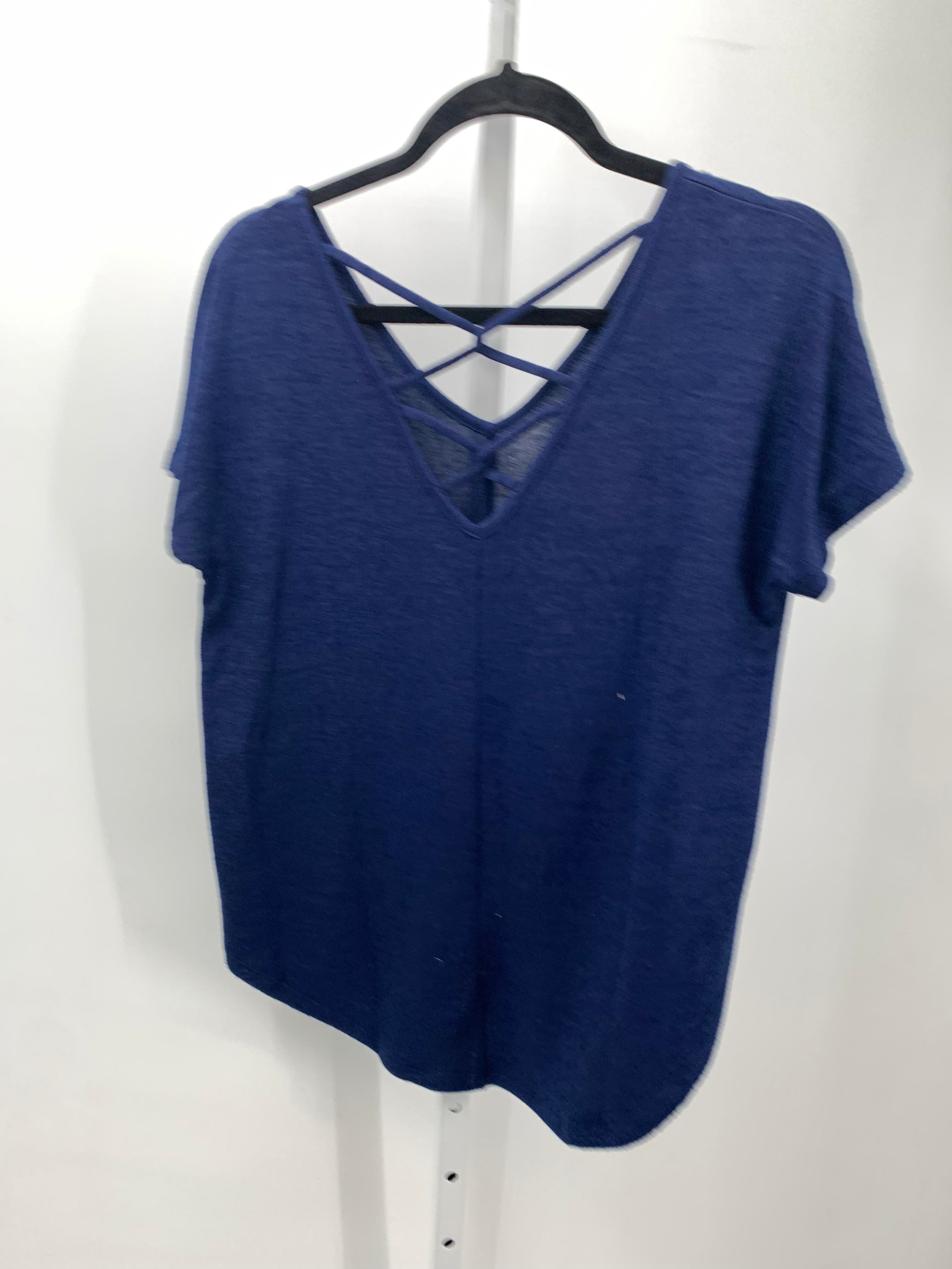 A.N.A. Size Medium Misses Short Sleeve Shirt