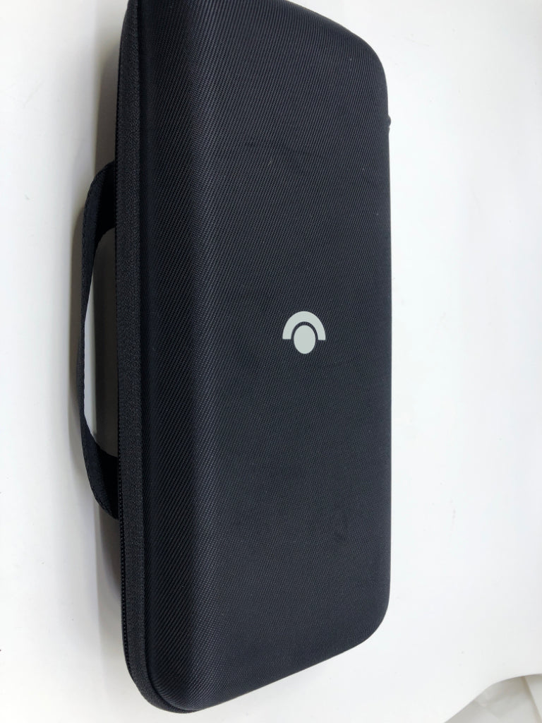 BLACK GAME CONSOLE CASE.