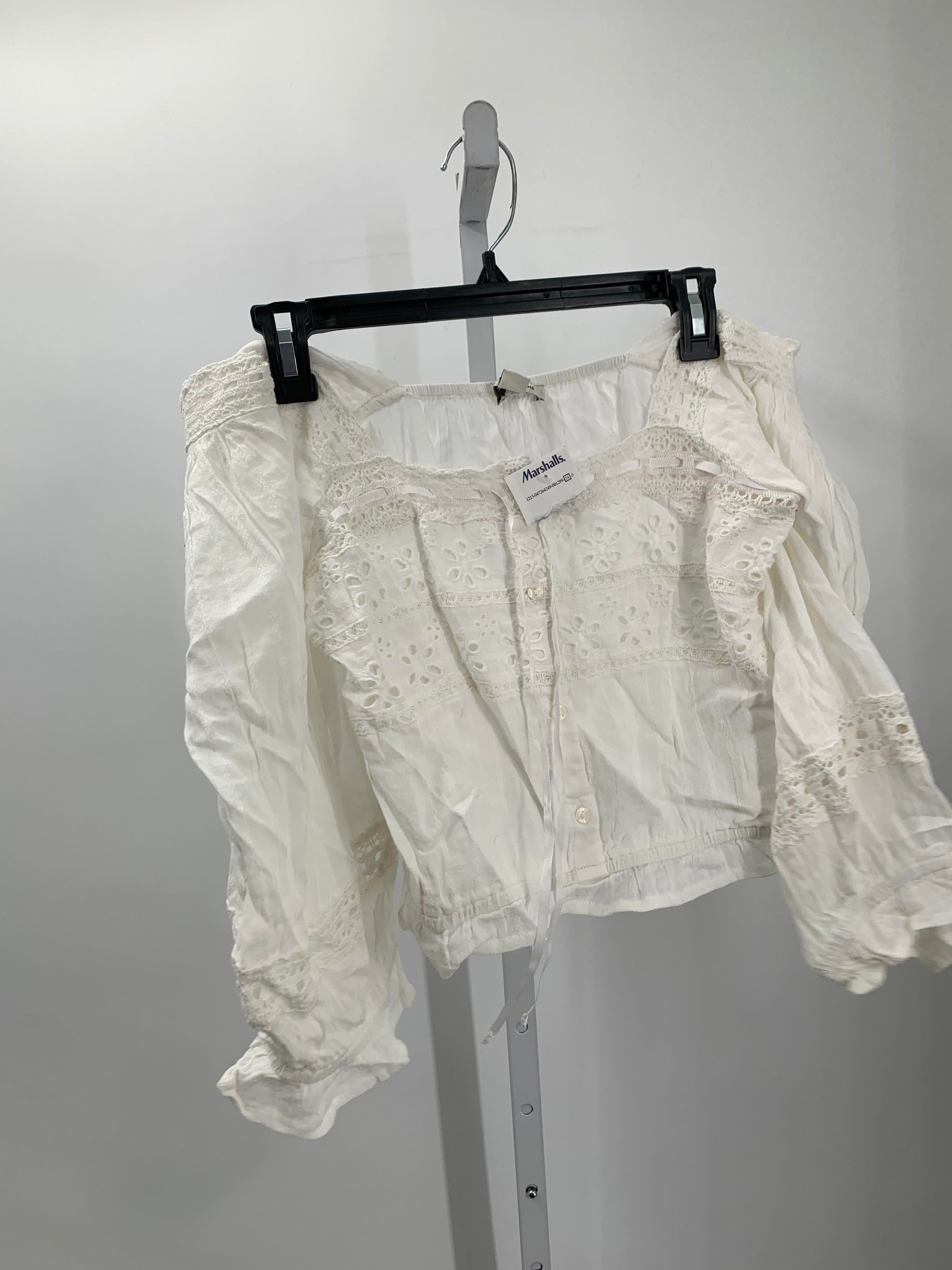 American Eagle Size Medium Juniors Long Sleeve Shirt