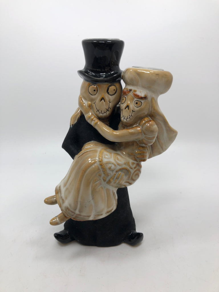 TAPER CANDLE HOLDER BONEY BUNCH SKELETON BRIDE/GROOM-YANKEE CANDLE.