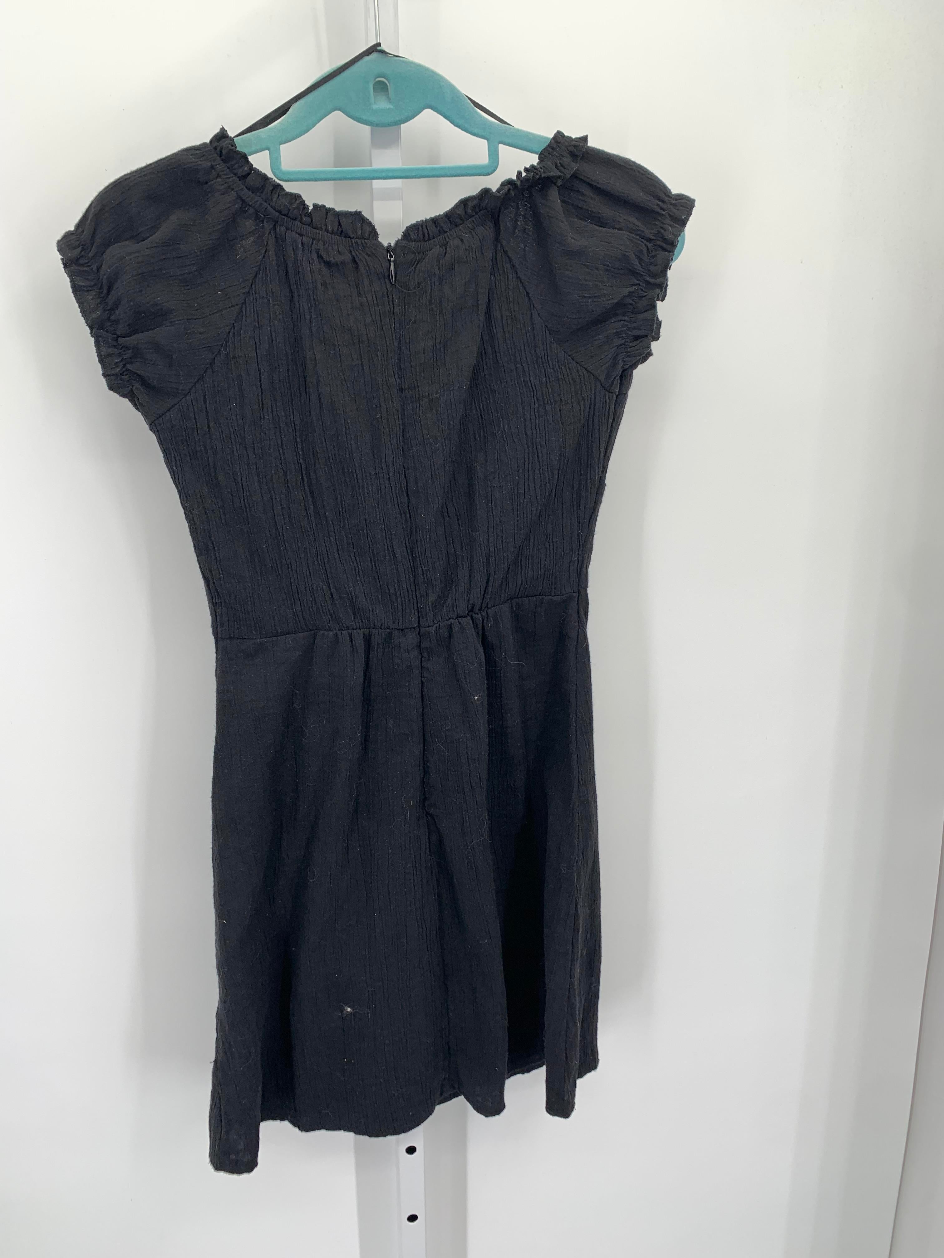 Size 4 Juniors Short Sleeve Dress