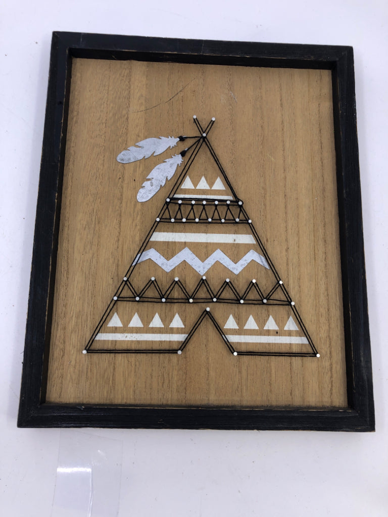 TEEPEE IN BLACK FRAME WALL ART.