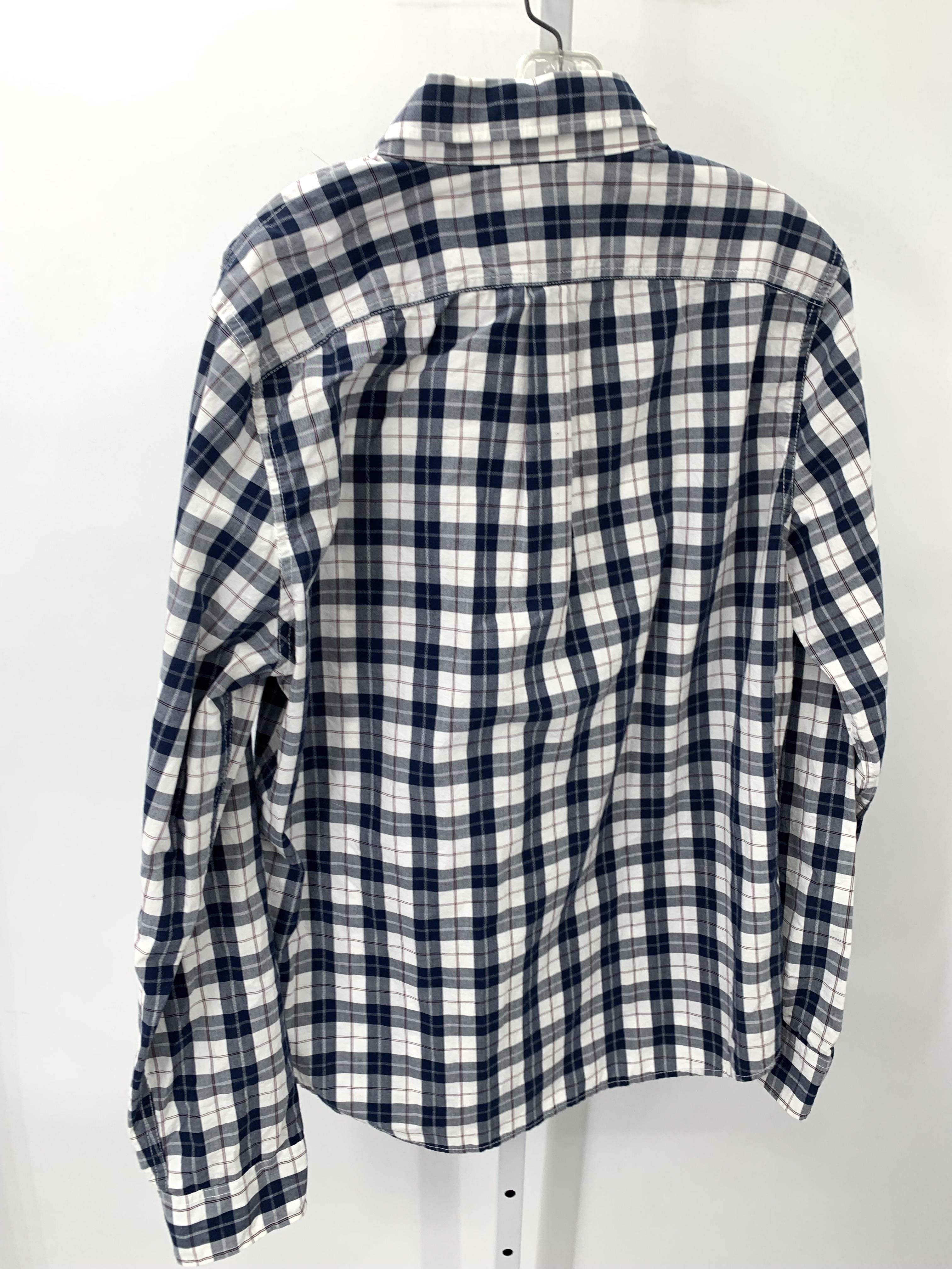 PLAID BTN DOWN