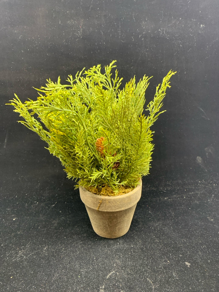 FAUX PINE W PINECONE IN BROWN PLANTER.